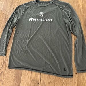 Perfect game Men's Gray Long Sleeve Shirt